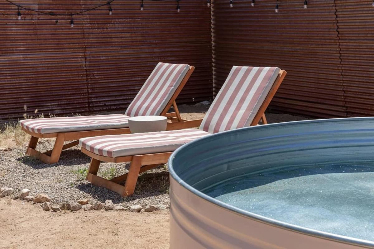 - Le Petit W Hot Tub Holiday home *